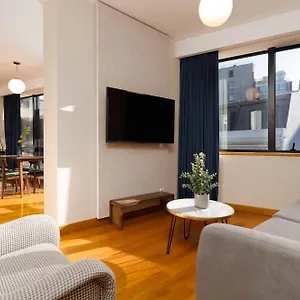 Limehome Rua Eca De Queiroz Lissabon
